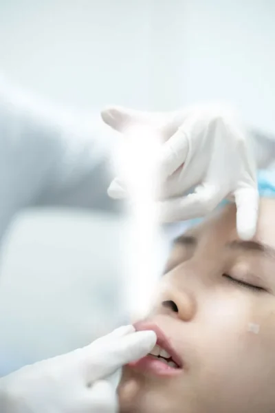 piraya clinic, ภิรญา คลินิก, คลิกนิกความงาม, คลินิก, ทำหน้า, หัตถการ, เมืองทอง, Filler