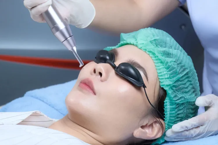 piraya clinic, ภิรญา คลินิก, คลิกนิกความงาม, คลินิก, ทำหน้า, หัตถการ, เมืองทอง, Pico Laser